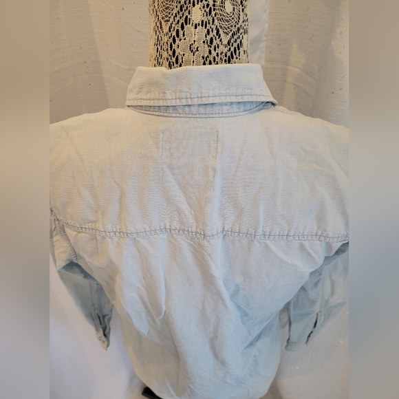 Aritzia Community Veritas Chambray XS Shirt Light Blue - Picture 12 of 13